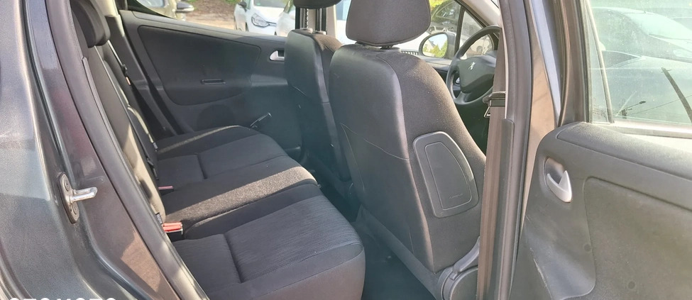 Peugeot 207 cena 19000 przebieg: 80378, rok produkcji 2010 z Jaworzno małe 596